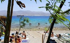 Sunshine Suite Boutique Only 5 Min Walk To The Beach - By Seaelo Eilat